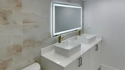 2750 NE 183rd Street Aventura FL 33160