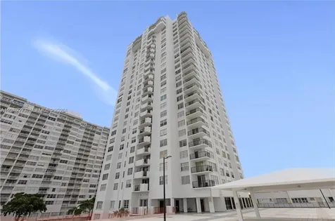 2750 NE 183rd Street Aventura FL 33160