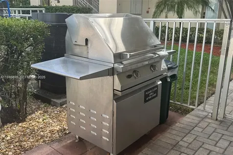 2600 Diana Drive Hallandale Beach FL 33009
