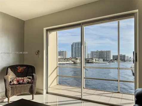 2600 Diana Drive Hallandale Beach FL 33009