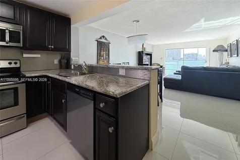 2600 Diana Drive Hallandale Beach FL 33009