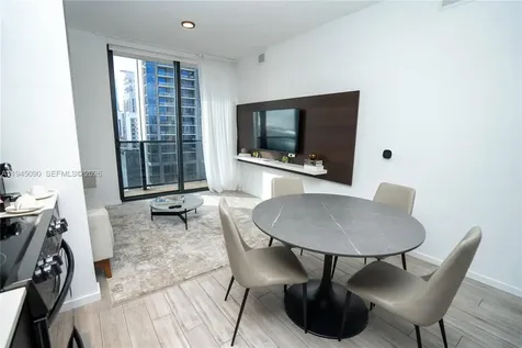 398 NE 5th Street Miami FL 33132