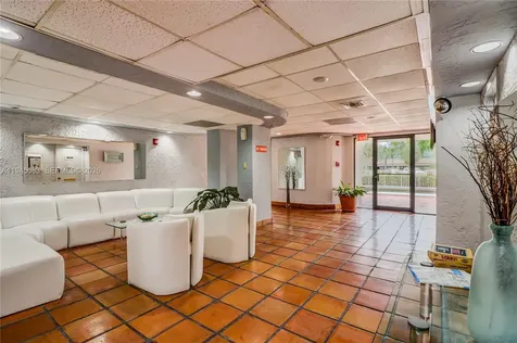 1650 NE 115th Street Miami FL 33181