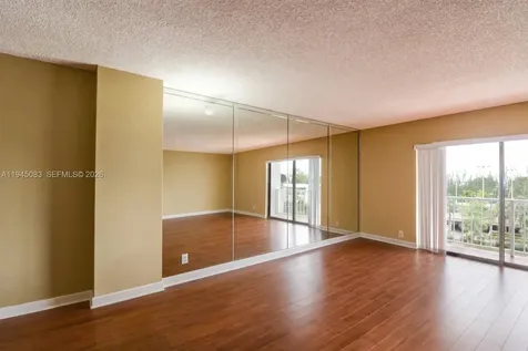 1650 NE 115th Street Miami FL 33181