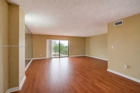 1650 NE 115th Street Miami FL 33181