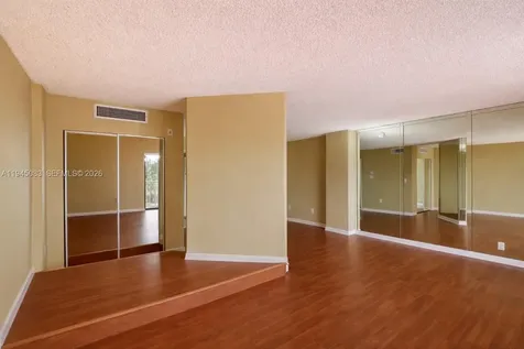 1650 NE 115th Street Miami FL 33181