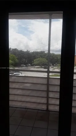 4374 NW 9th Avenue Deerfield Beach FL 33064