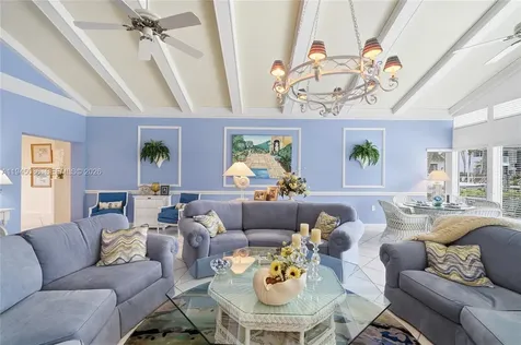 1431 S Ocean Boulevard #95 Lauderdale By The Sea FL 33062