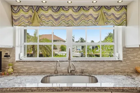 1431 S Ocean Boulevard #95 Lauderdale By The Sea FL 33062
