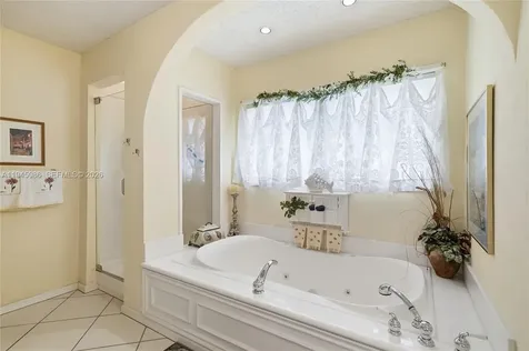 1431 S Ocean Boulevard #95 Lauderdale By The Sea FL 33062