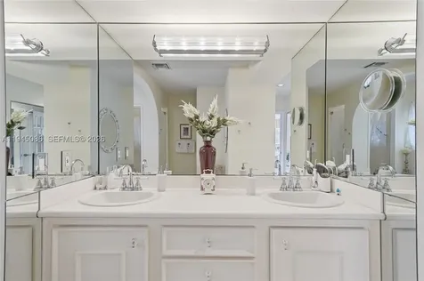 1431 S Ocean Boulevard #95 Lauderdale By The Sea FL 33062