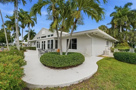 1431 S Ocean Boulevard #95 Lauderdale By The Sea FL 33062