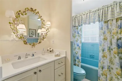 1431 S Ocean Boulevard #95 Lauderdale By The Sea FL 33062