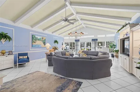 1431 S Ocean Boulevard #95 Lauderdale By The Sea FL 33062