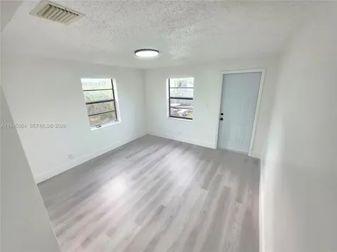 5307 NW 93rd Avenue Sunrise FL 33351