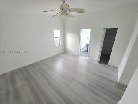 5307 NW 93rd Avenue Sunrise FL 33351