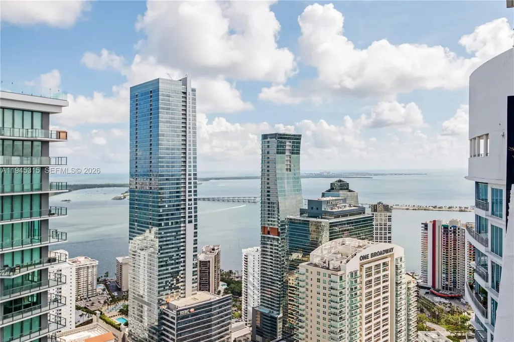 60 SW 13th Street Miami FL 33130