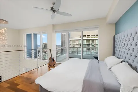 60 SW 13th Street Miami FL 33130