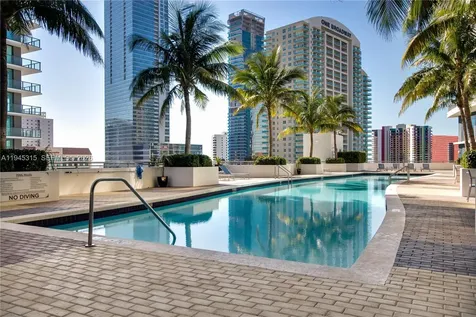 60 SW 13th Street Miami FL 33130