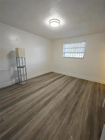 421 NE 1st Street Hallandale Beach FL 33009