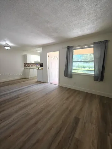 421 NE 1st Street Hallandale Beach FL 33009