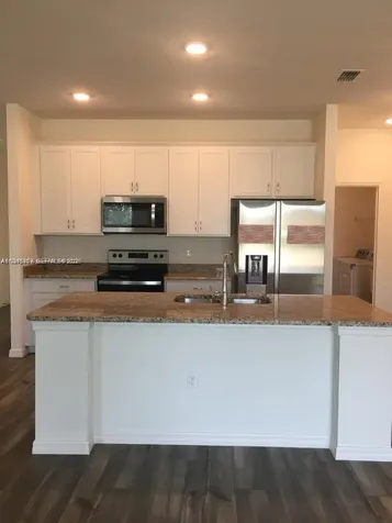 2240 SW Lawrence Street Port Saint Lucie FL 34953