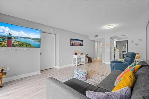 13355 SW 16th Court Pembroke Pines FL 33027