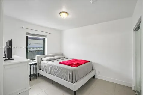 2290 SW 2nd Terrace Miami FL 33135