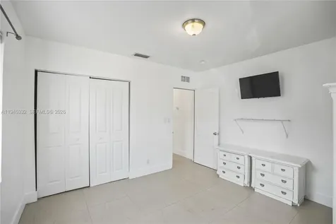 2290 SW 2nd Terrace Miami FL 33135