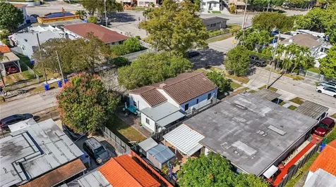2290 SW 2nd Terrace Miami FL 33135