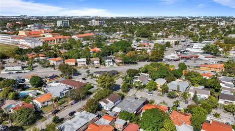2290 SW 2nd Terrace Miami FL 33135