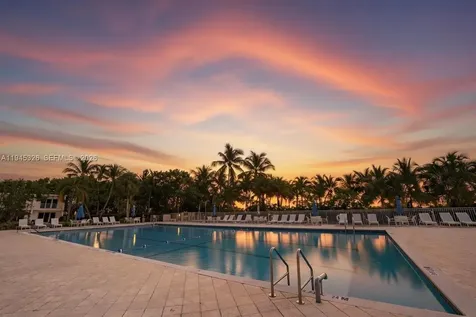 881 Ocean Drive Key Biscayne FL 33149