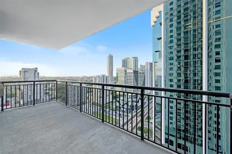 999 SW 1st Avenue Miami FL 33130