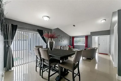 7527 SW 6th Court North Lauderdale FL 33068