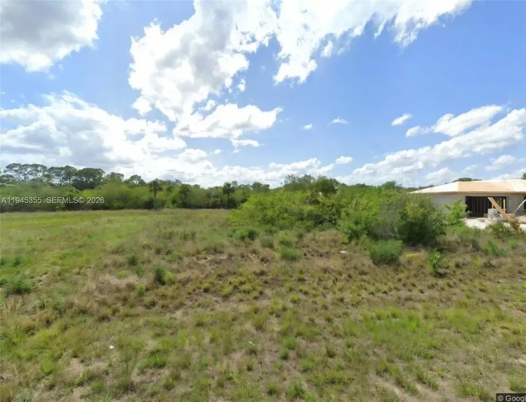 210 Moonlight Lane Other City - In The State Of Florida FL 33935