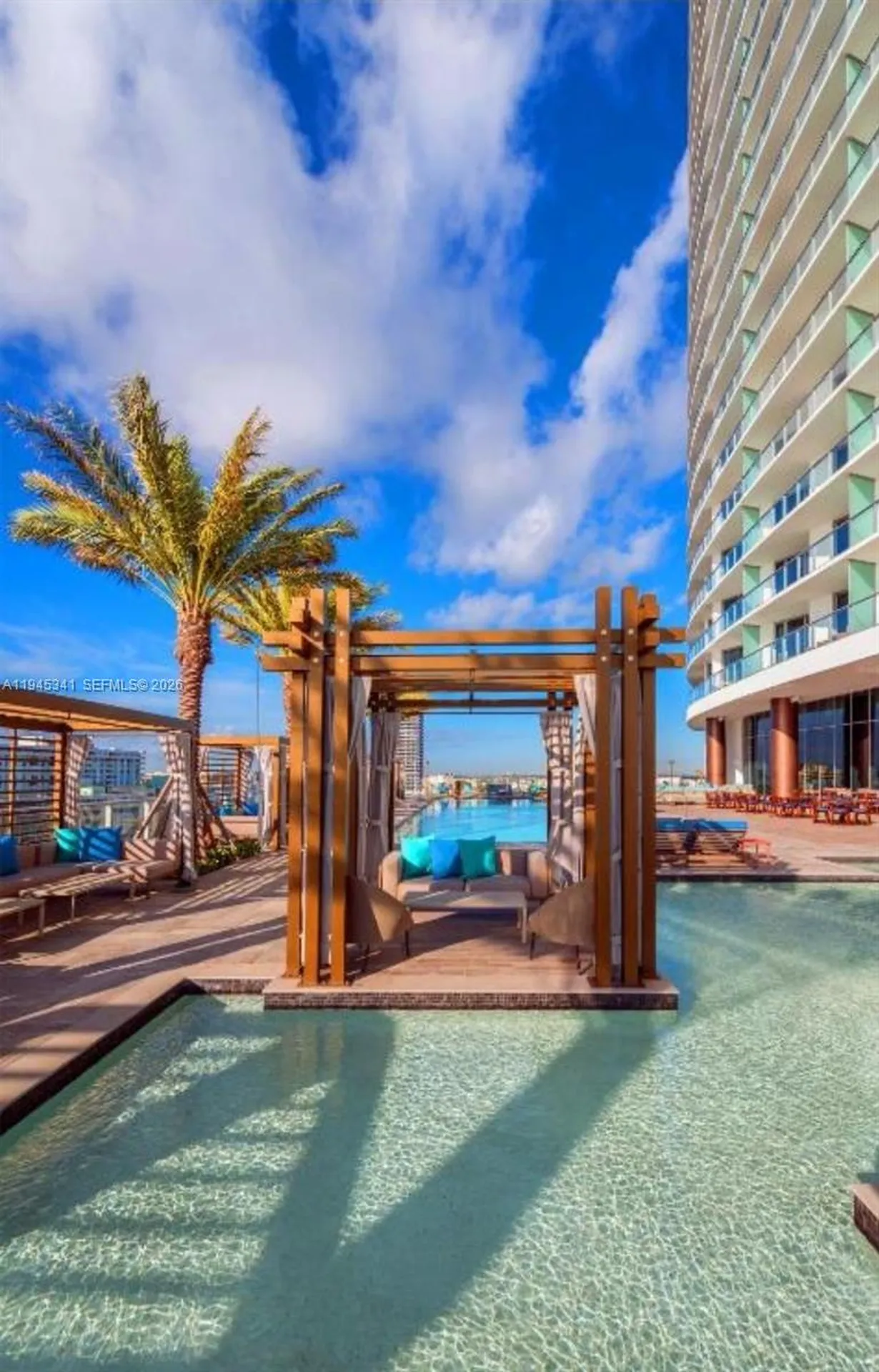 4111 S Ocean Drive Hollywood FL 33019