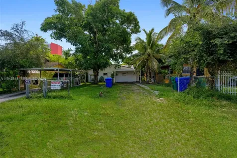 348 NE 58th Street Miami FL 33137