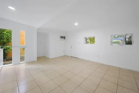 348 NE 58th Street Miami FL 33137