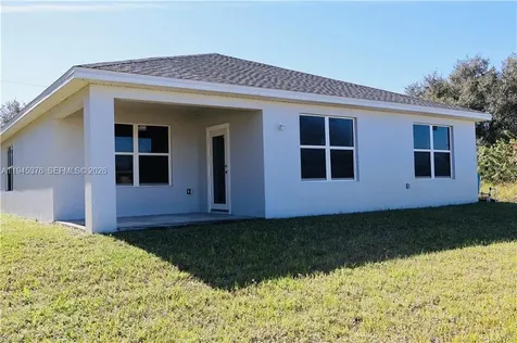 2812 49th Street SW Lehigh Acres FL 33974