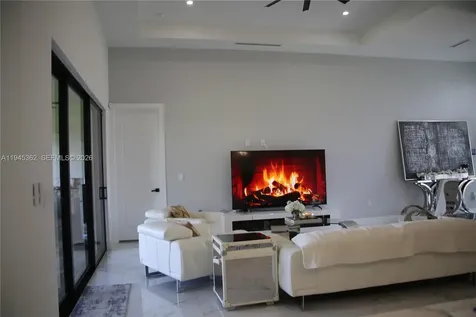 1449 SE 22nd Cape Coral FL 33990
