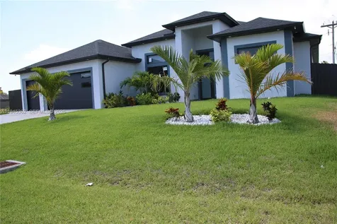 1449 SE 22nd Cape Coral FL 33990
