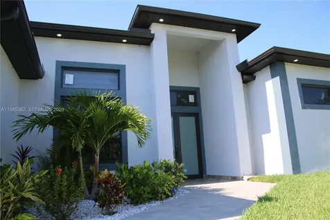 1449 SE 22nd Cape Coral FL 33990