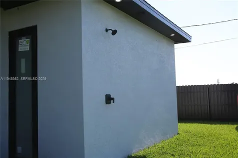 1449 SE 22nd Cape Coral FL 33990