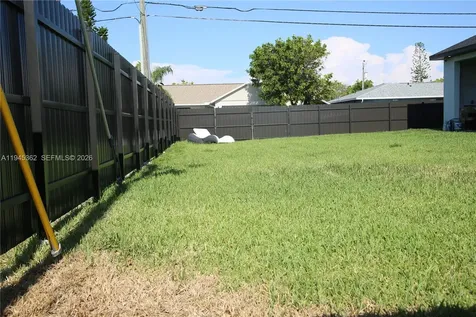 1449 SE 22nd Cape Coral FL 33990