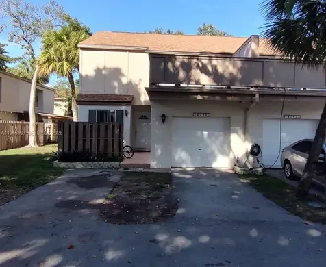 8199 NW 8th Manor Plantation FL 33324