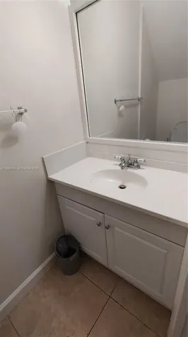 8199 NW 8th Manor Plantation FL 33324