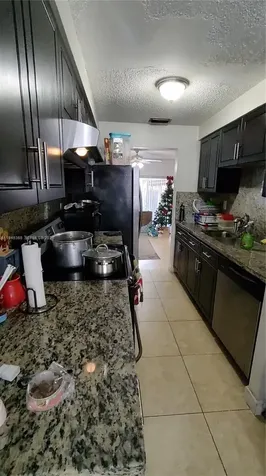 8199 NW 8th Manor Plantation FL 33324