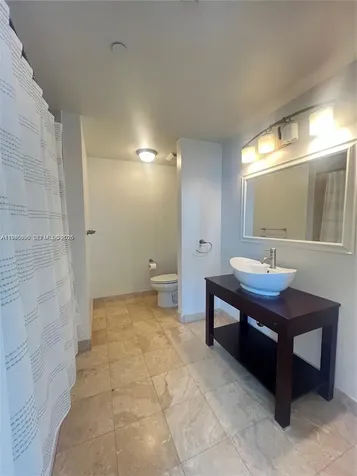 350 S Miami Avenue Miami FL 33130