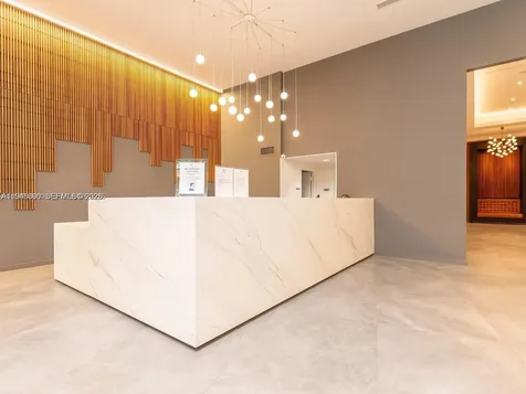 350 S Miami Avenue Miami FL 33130