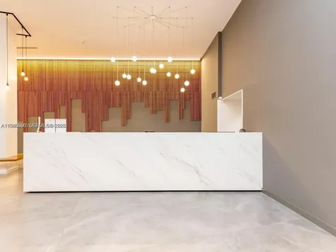 350 S Miami Avenue Miami FL 33130